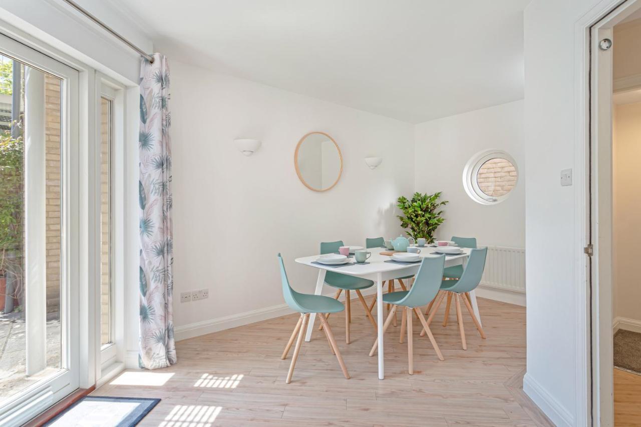 2 Bedroom City Centre Townhouse - With Parking CBG Eksteriør billede