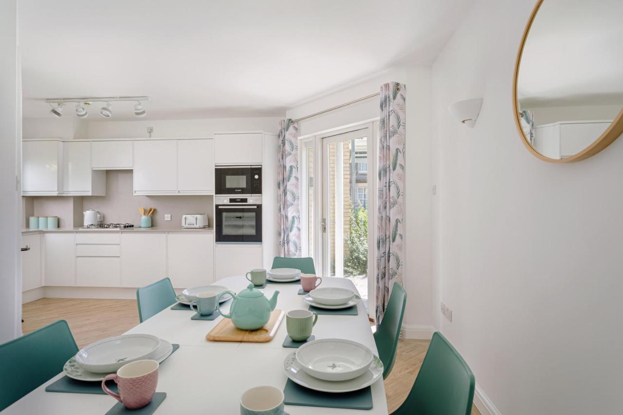 2 Bedroom City Centre Townhouse - With Parking CBG Eksteriør billede
