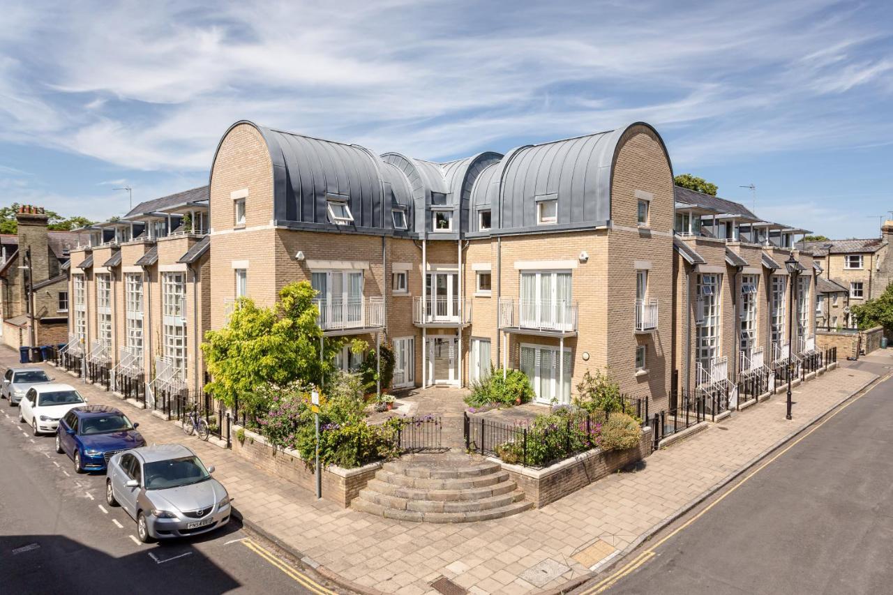 2 Bedroom City Centre Townhouse - With Parking CBG Eksteriør billede